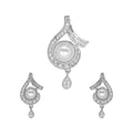 City Girl AD Brass Regal Essence Pendant Set With Pearl
