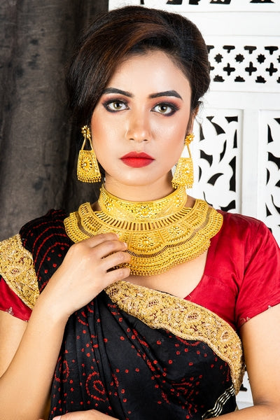 Manikya Brass Gold-plated Gold Jewellery Set (Pack of 1)