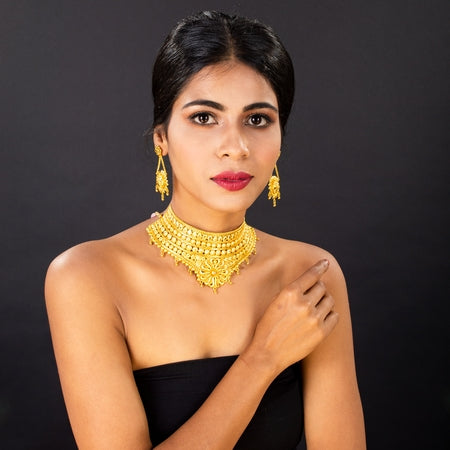 Manikya Brass Gold-plated Gold Jewellery Set (Pack of 1)