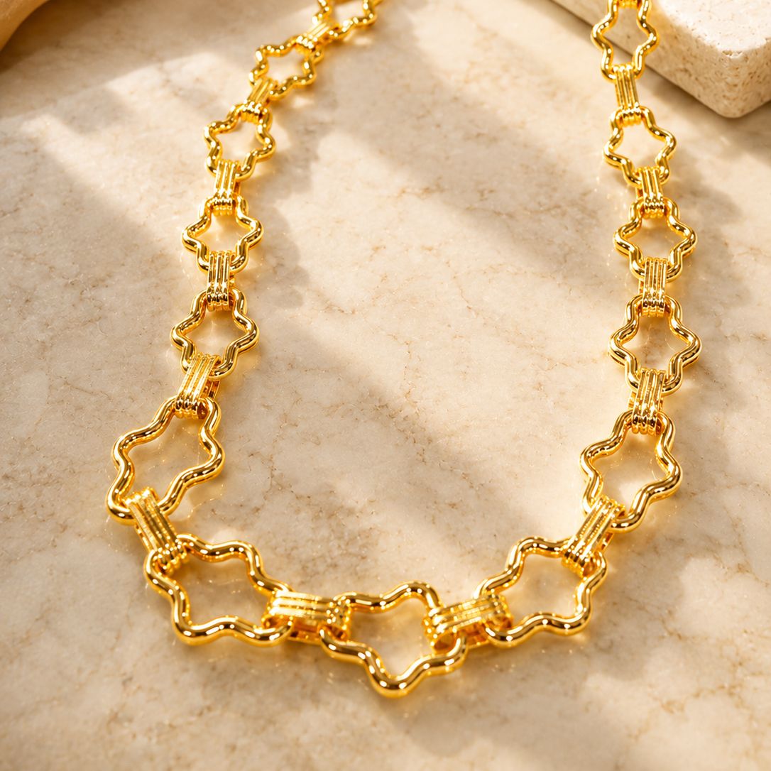 City Girl 24 CT Gold Plated Clover Link Chain Necklace for Women | Premium Statement Chain | Anti Tarnish & Hypoallergenic Fashion Jewellery | 20 Inch Long Chain