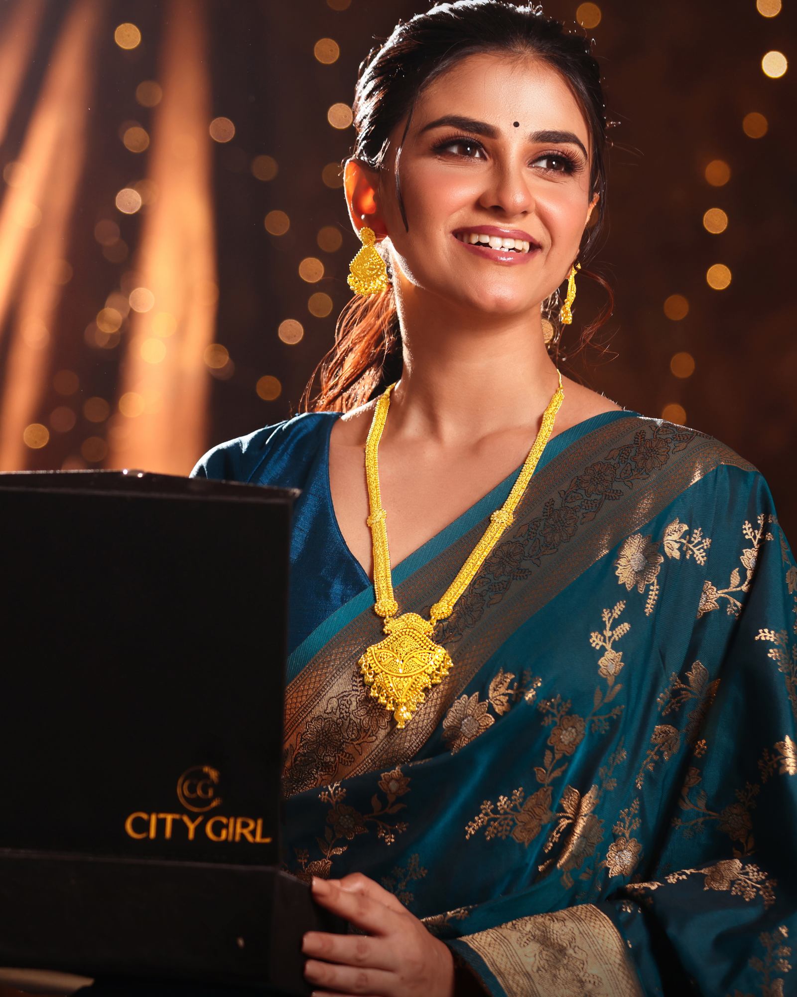 City Girl 24K Gold Plated Traditional Necklace Set with Matching Earrings | Antique Bridal Choker Jewellery Set for Women & Girls