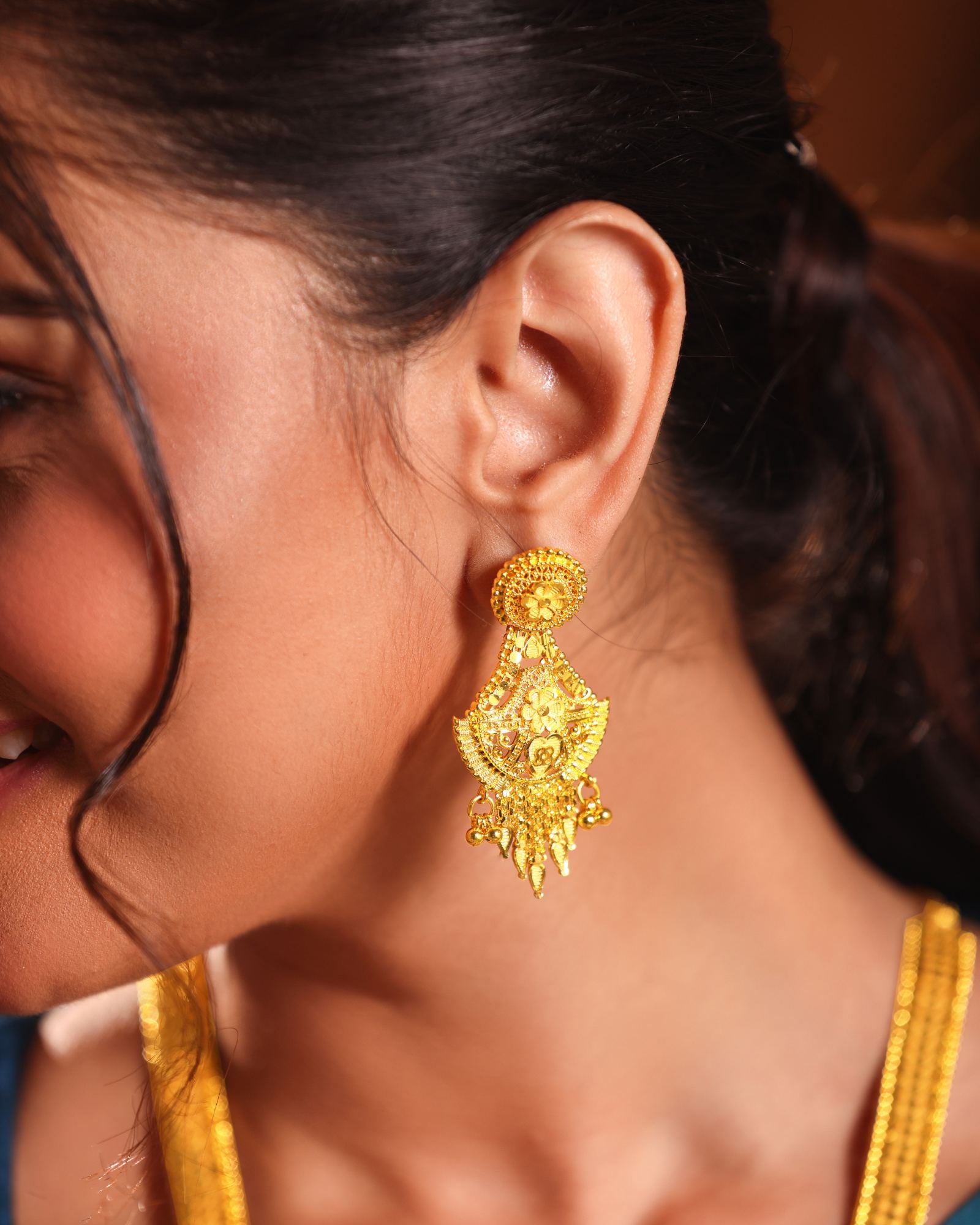 City Girl 24K Gold Plated Traditional Necklace Set with Matching Earrings | Antique Bridal Choker Jewellery Set for Women & Girls