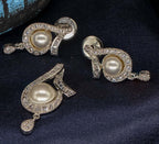 City Girl AD Brass Regal Essence Pendant Set With Pearl
