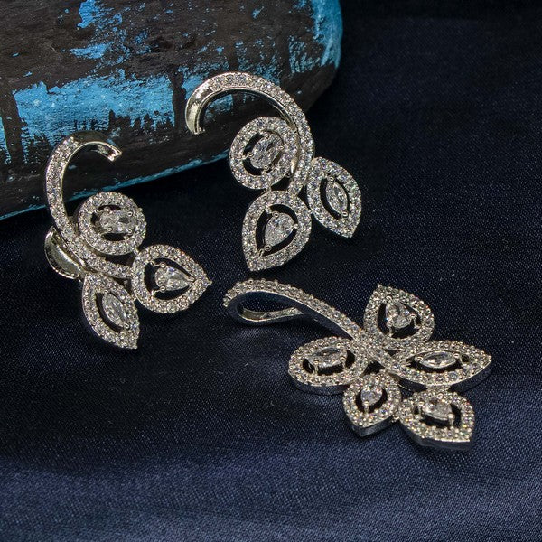 City Girl AD Brass Gold Plated Elegant Bloom Pendant Set