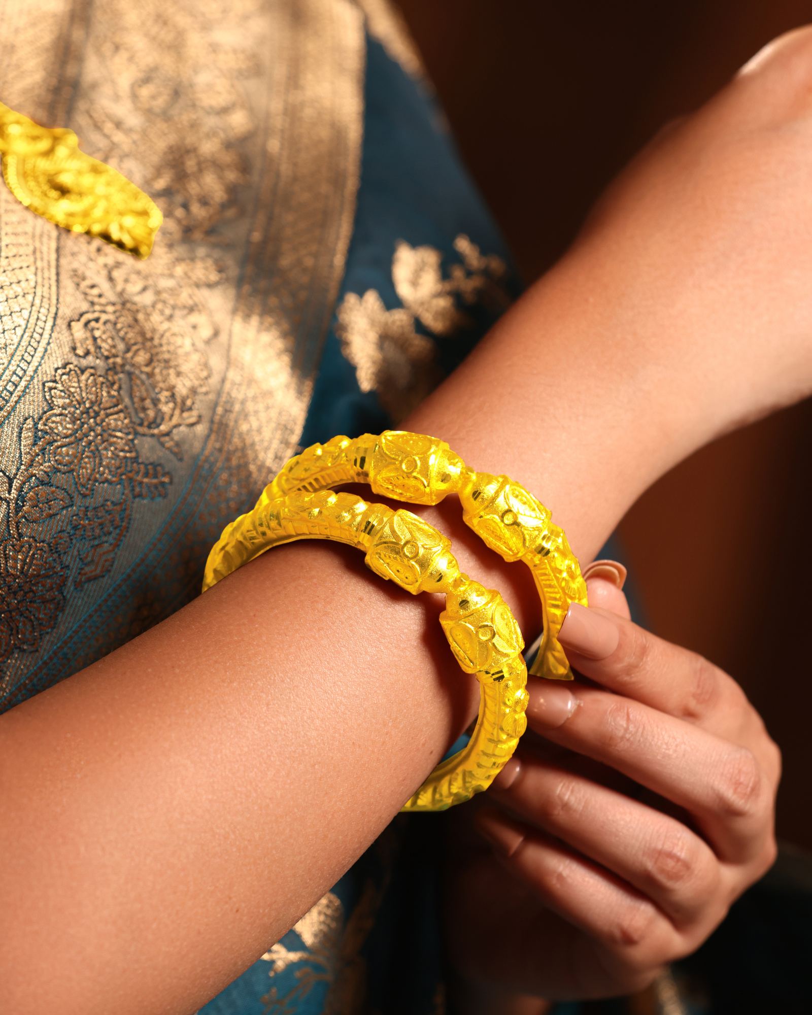 City Girl 24Ct Gold Plated Leaf Design Bangles – Traditional Statement Kada Set for Wedding & Party Wear