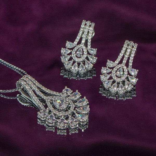 City Girl AD Brass Royal Grace Pendant Set