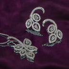 City Girl AD Brass Gold Plated Elegant Bloom Pendant Set