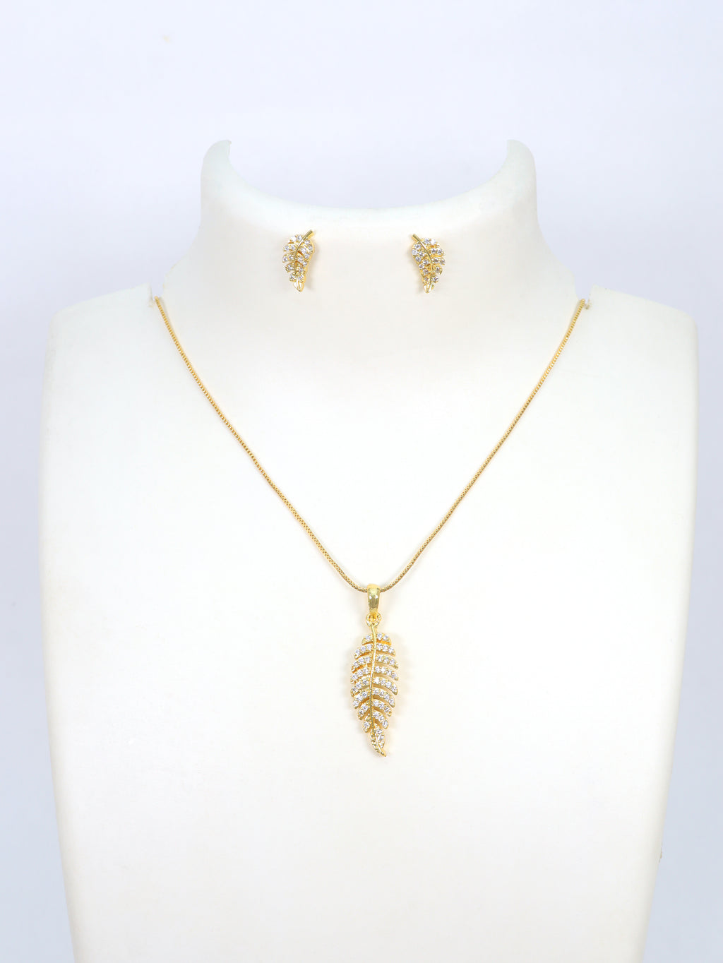 City Girl Cubic Zirconia 24CT Gold Plated Copper Minimalist Leaf Pendant Set With Mathcing Earrings For Women and Girls.(AD LK SET 005)