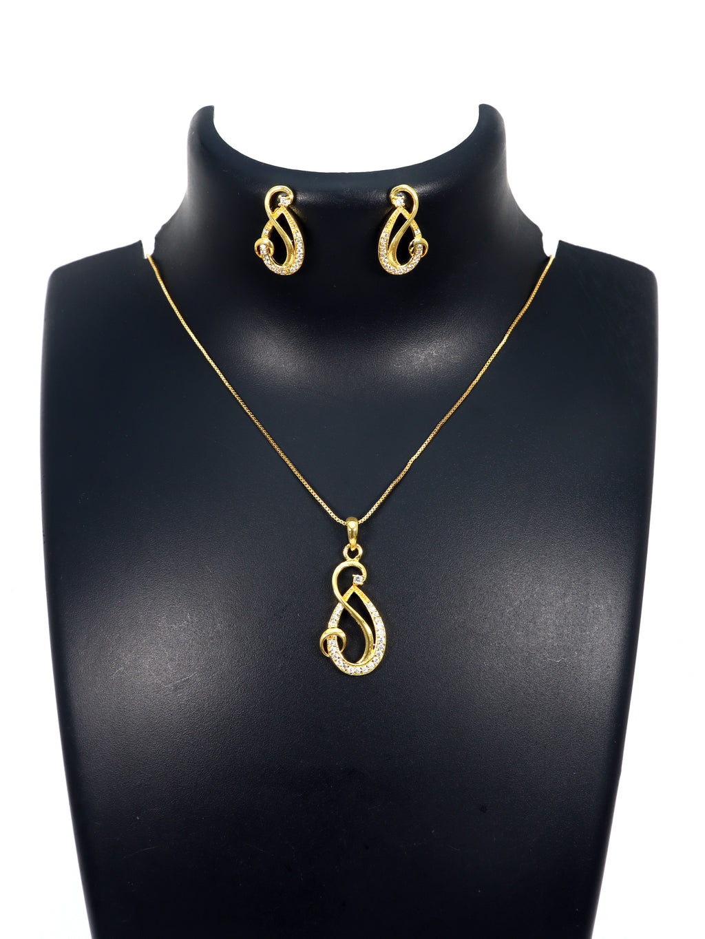 City Girl Cubic Zirconia 24CT Gold Plated Copper Minimalist Musical Note Pendant Set With Mathcing Earrings For Women and Girls.(AD LK SET 004)