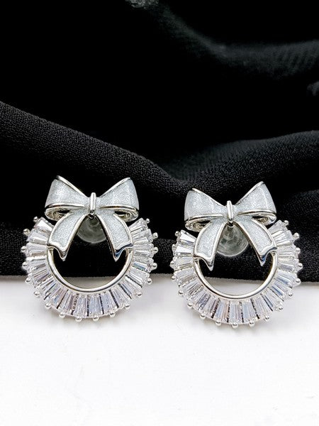 City Girl Cz Stone Stainless Steel Anti Tarnish Western Earring – Silver Twirl Design