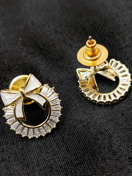 City Girl Cz Stone Stainless Steel Anti Tarnish Western Gold Pearl Drop Earring.